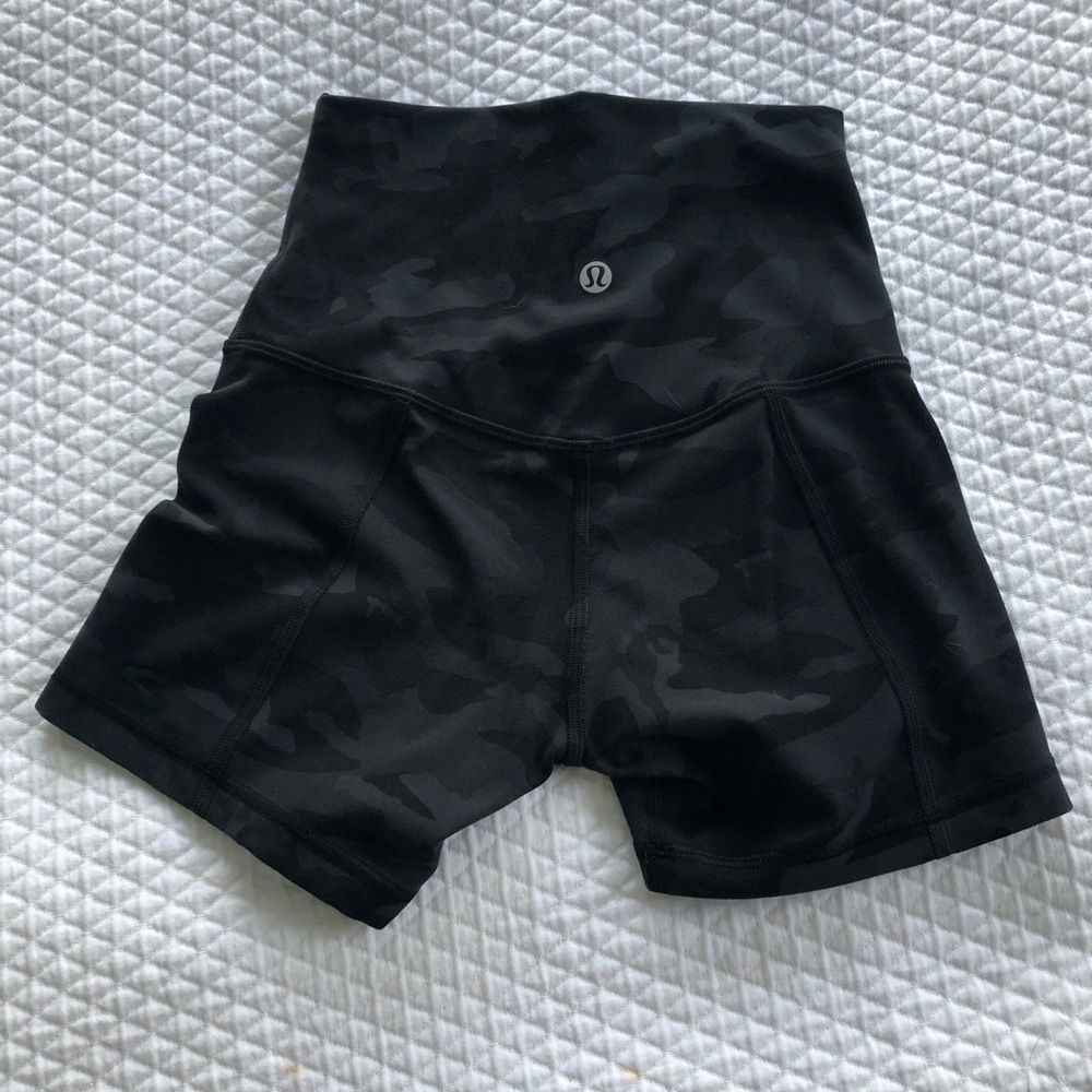 Lululemon align short size 2